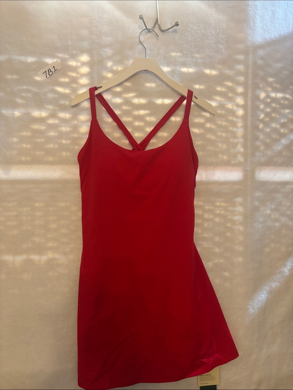 Halara large red softly zero dress NWT